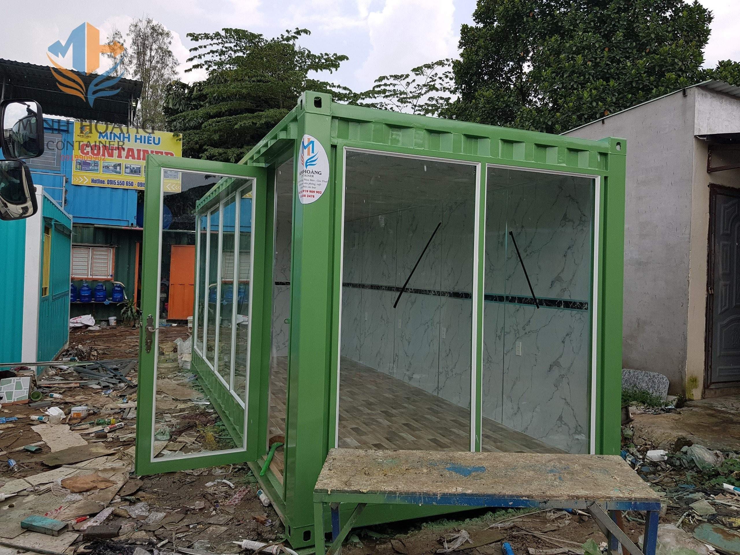 Container Văn Phòng 20 feet khung kính
